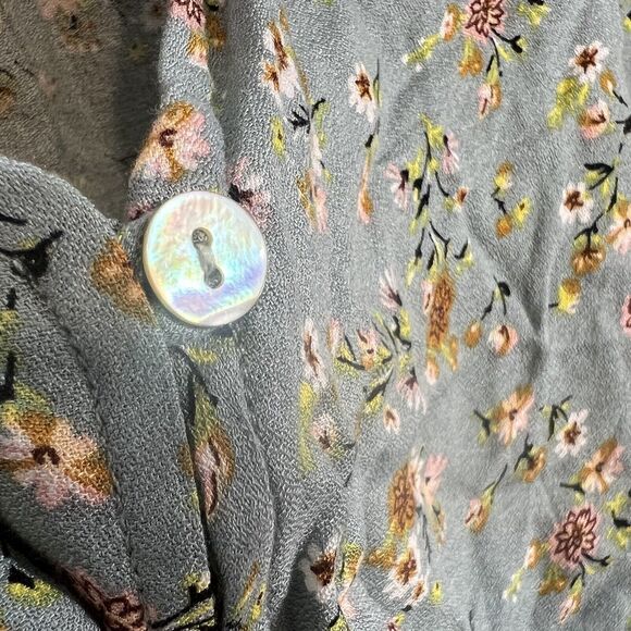 TORRID Blouse Shirt Women's‎ Plus Size 4 Floral Button Front Tie Elastic Waist - Picture 6 of 13